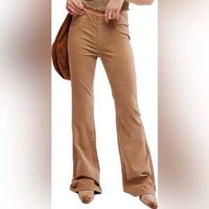 We The Free Penny Corduroy Flare Pants
Free People size 24